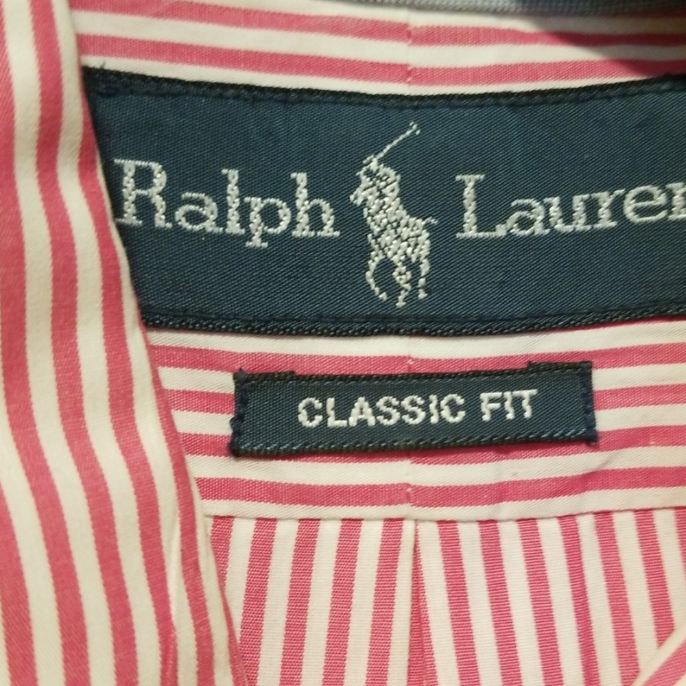 Polo - Picture 2 of 3